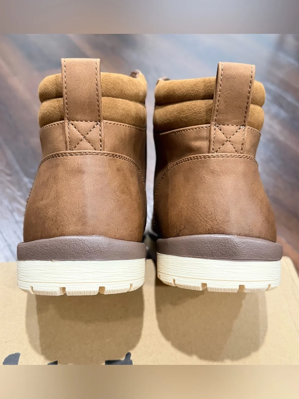 NWT Vostey Men's Hiking Boots Motorcycle Casual Chukka Boots size 9.5